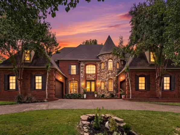 649 Ridge Springs Rd, Collierville, TN 38017
