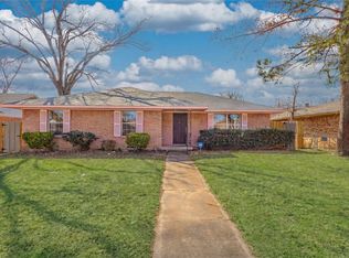 9610 Jennie Lee Ln, Dallas, TX 75227