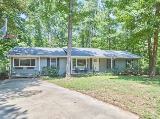 41 Burgess Ln, Durham, NC 27707