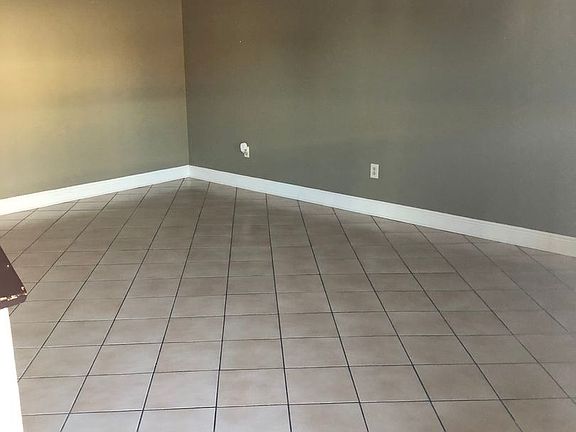 2nd image of 100 Winchester Dr APT 710