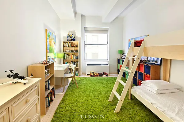 Rented by Town Residential | media 14