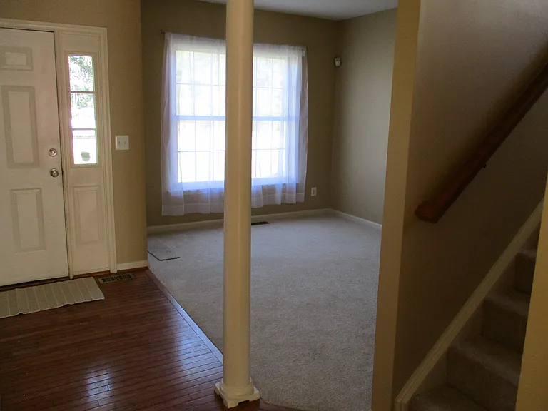 11102 Spring Meadow Blvd — Photo 10