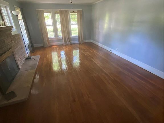 3rd image of 3130 Faith Rd