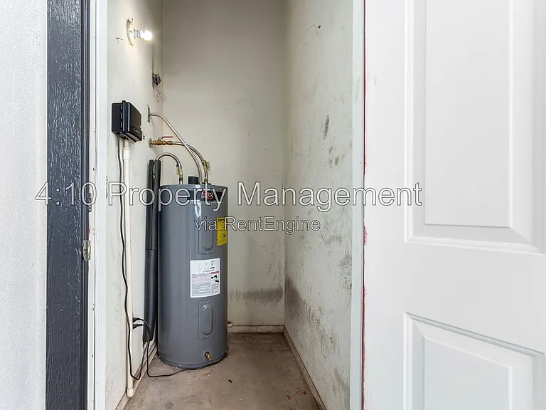 103 S McKemy St #A — Photo 20