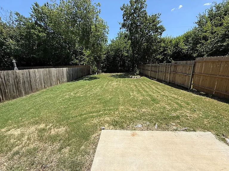 221 San Angelo Ave #A — Photo 10