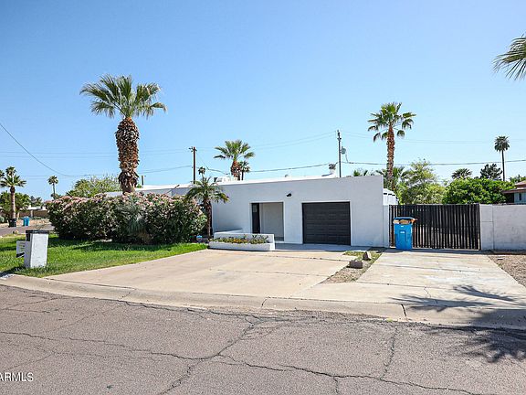 3rd image of 519 E EL CAMINO Drive