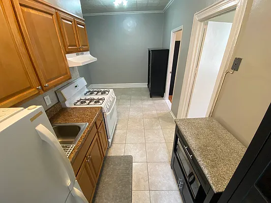 Rented by Modern Spaces | media 13