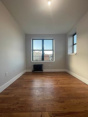 5th image of 195 Underhill Ave #2X