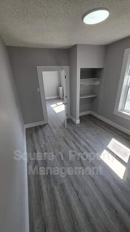 1 bed, 1.0 bath, $1,100 — Photo 4
