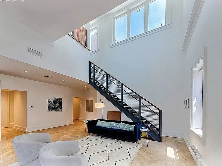 1231 3rd Ave #PHB — Photo 4