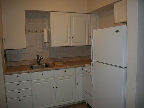 5th image of 854 Bougainvillea Ln