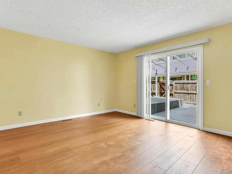 8913 E Chenango Ave — Photo 7