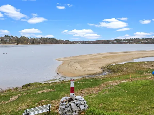 9-9F Hideaway Rd #11, Buzzards Bay, MA 02532
