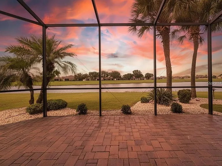 1039 Emerald Dunes Dr — Photo 4