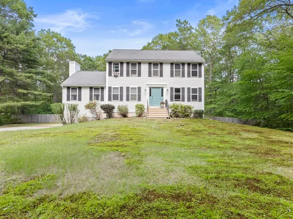 232 Wallum Lake Rd, Douglas, MA 01516