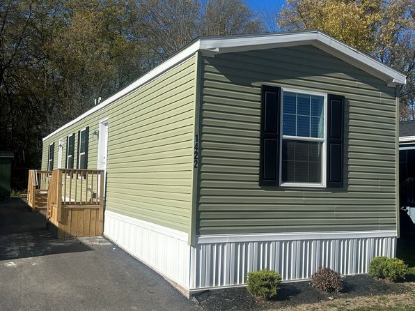 1422 Seabrook Dr