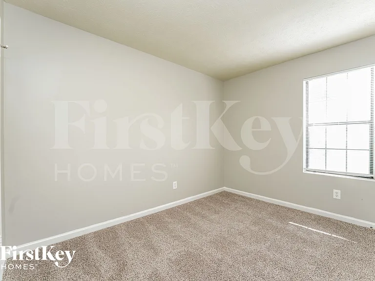 5534 Petite Ct — Photo 11
