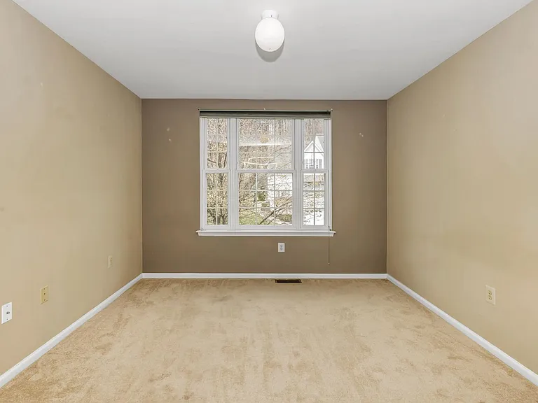 128 Madison Way — Photo 30