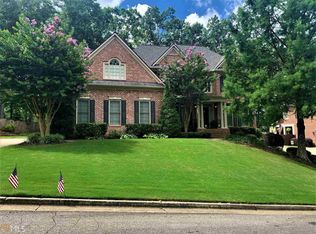 925 Ravenwood Way, Canton, GA 30115