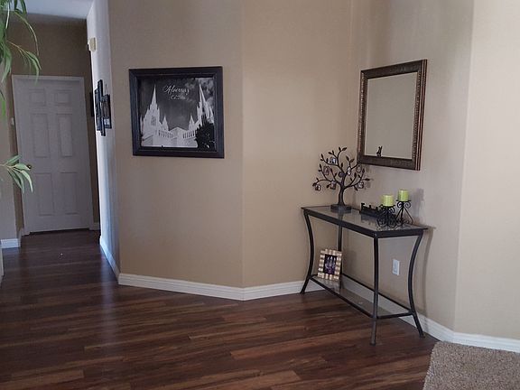 4th image of 33719 Iris Ln