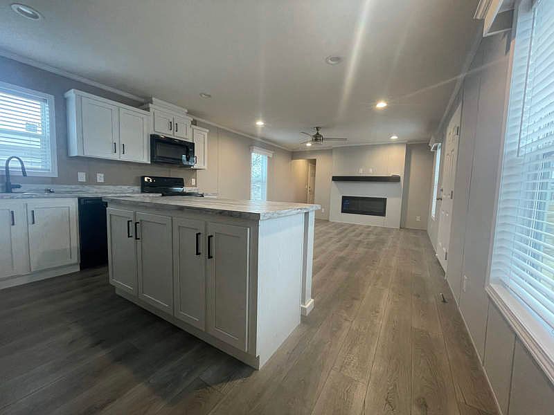 1st image of 701 W Mill St Lot 173