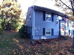 33 Esta Rd, Plymouth, MA 02360