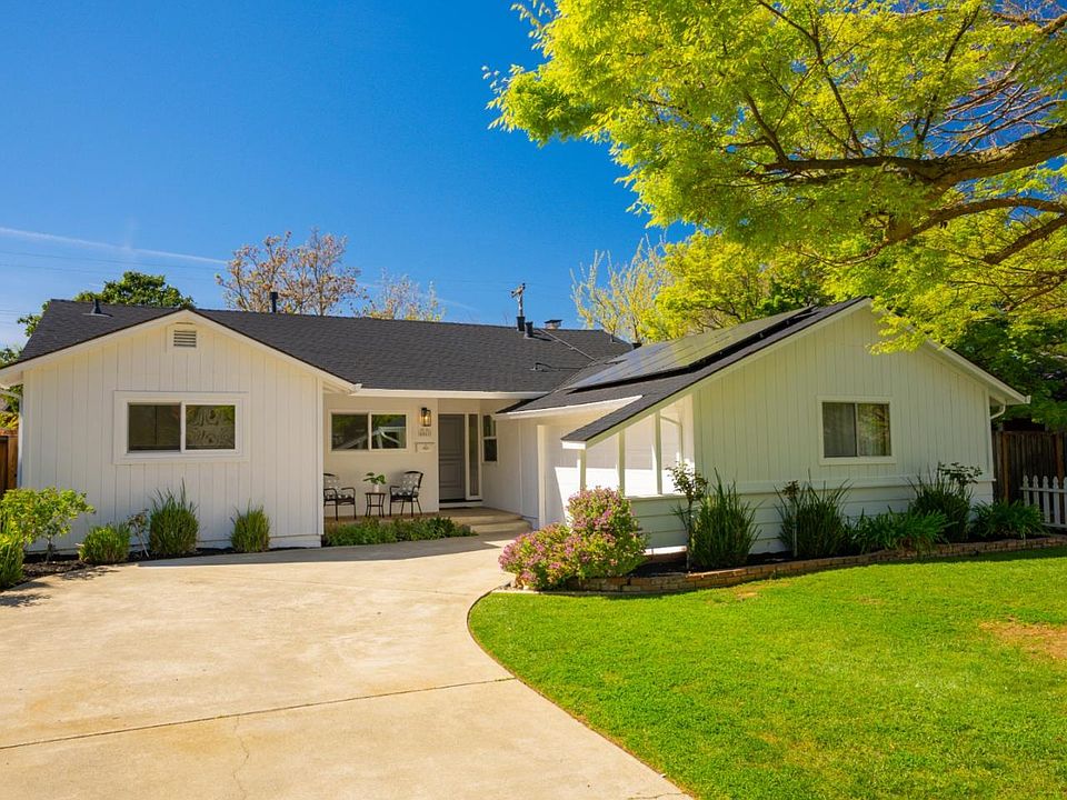 1st image of 4861 Kingwood Way
