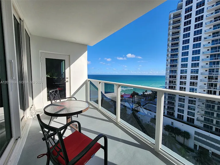 3505 S Ocean Dr #1217 — Photo 3