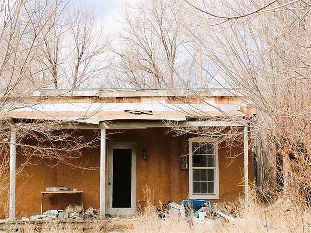 1st image of 10 Garcia Rd