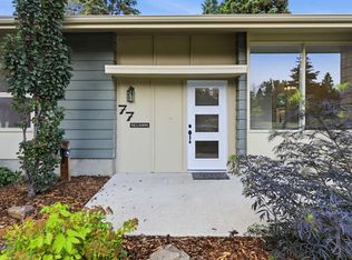 77 W Selkirk Blvd, Red Deer, AB T4N0G6
