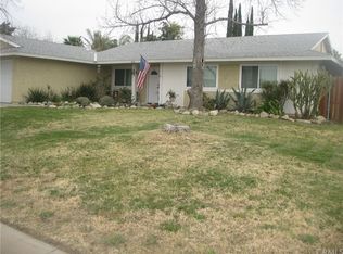 836 W Montrose St, Bloomington, CA 92316