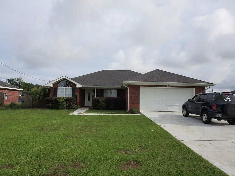 7569 Curtis Dr.  Georgeous, inside and out!!