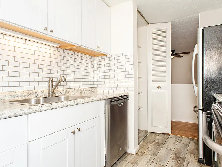 430 Blossom Tree Ct — Photo 13