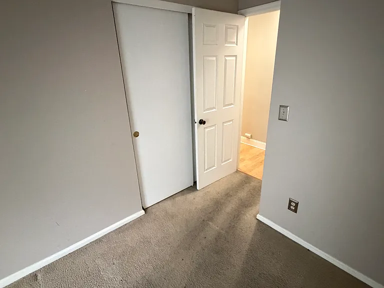 6865 Muirfield Dr — Photo 22