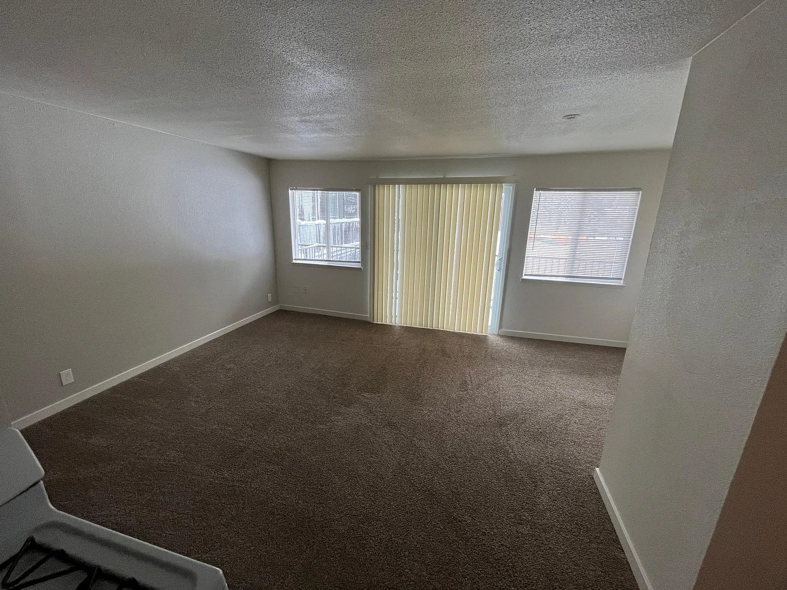 1 bed, 600 sqft, $1,650 — Photo 3