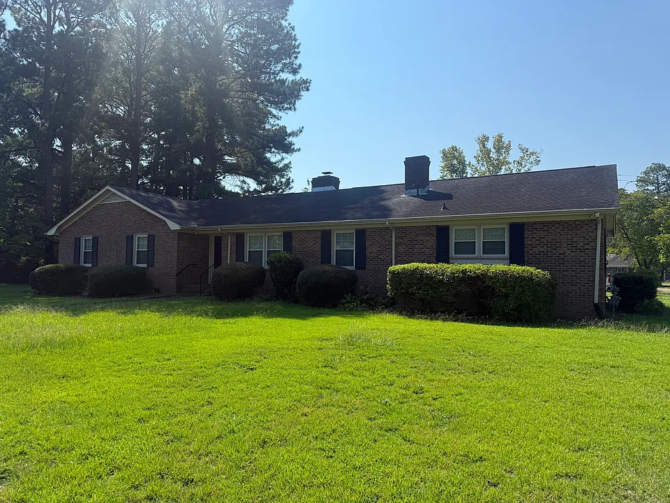 2820 Oakland Dr