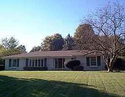 1st image of 1049 Frederick South Dr S