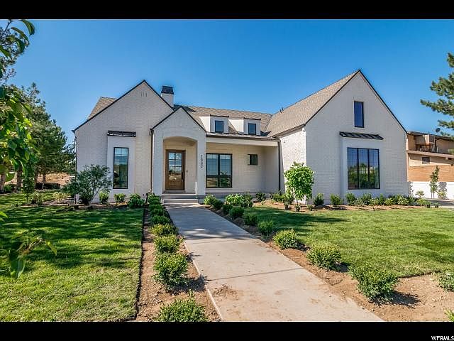 1st image of 1862 E Quail Crest Ln #10