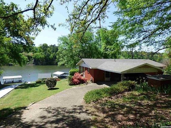 2nd image of 102 Southview Cir