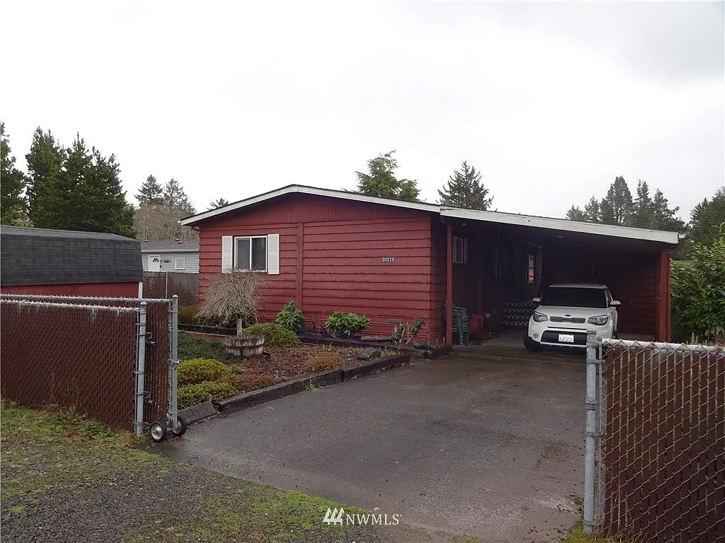 30218 W Street photo 1