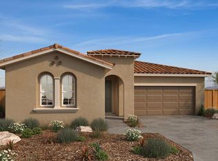 909 Farnham Dr, Patterson, CA 95363