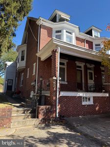 33 E 4th St, Pottstown, PA, 19464