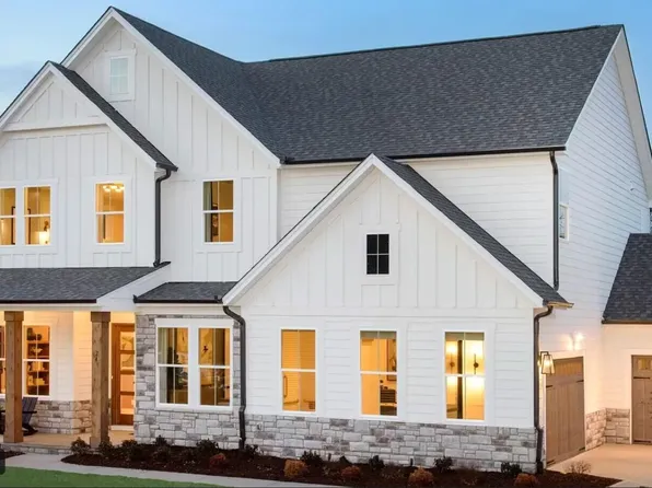 24 Maple Grove Trl, Clayton, NC 27520