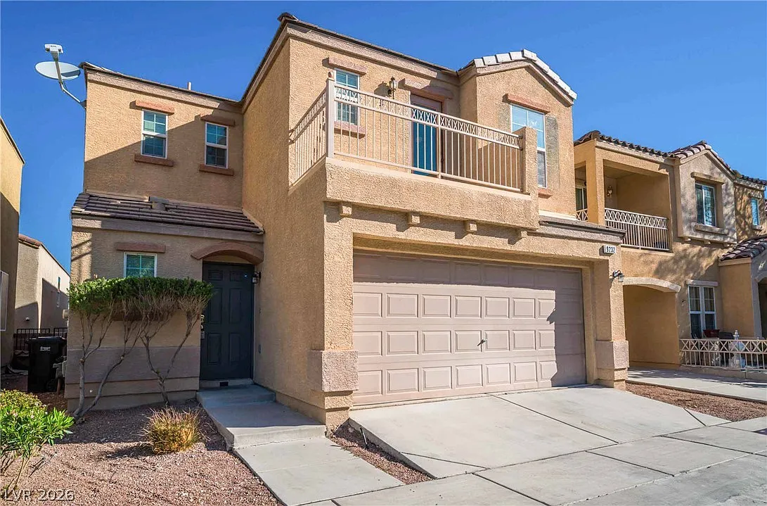 3 bed, 2.5 bath, 1333 sqft, $1,800 — Photo 4