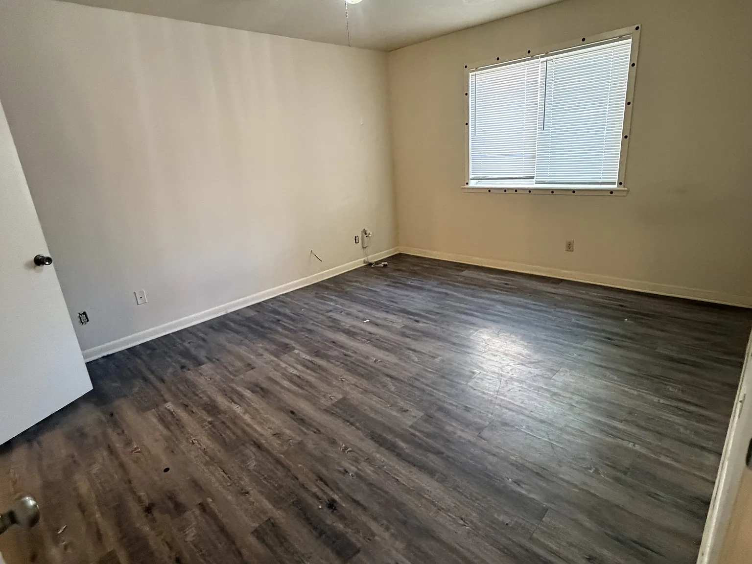 1824 San Antonio Street - B — Photo 4