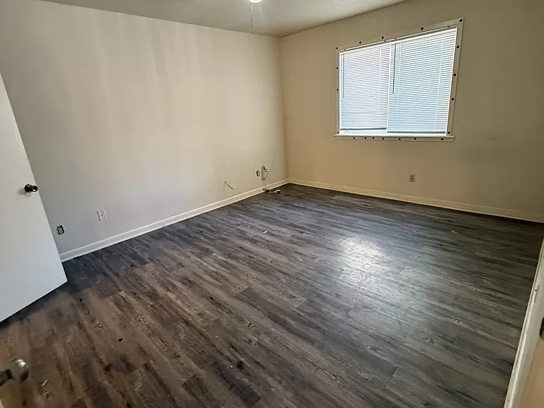 1824 San Antonio St #B — Photo 4