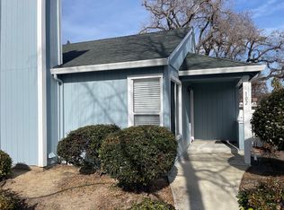 102 Marina Dr N, Lakeport, CA