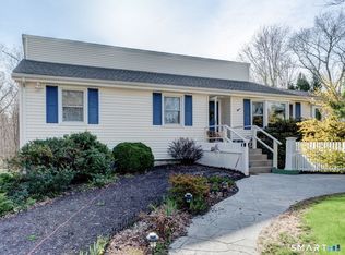 40 North Rd, East Granby, CT 06026