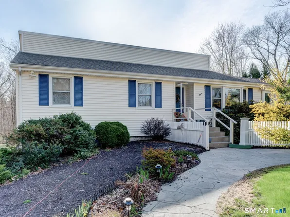 40 North Road, East Granby, CT 06026