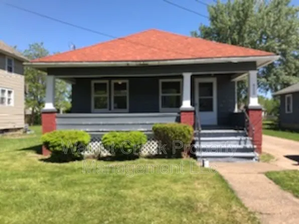 922 W 19th St, Lorain, OH 44052